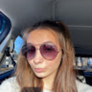 Meet your Posher, Kailyn